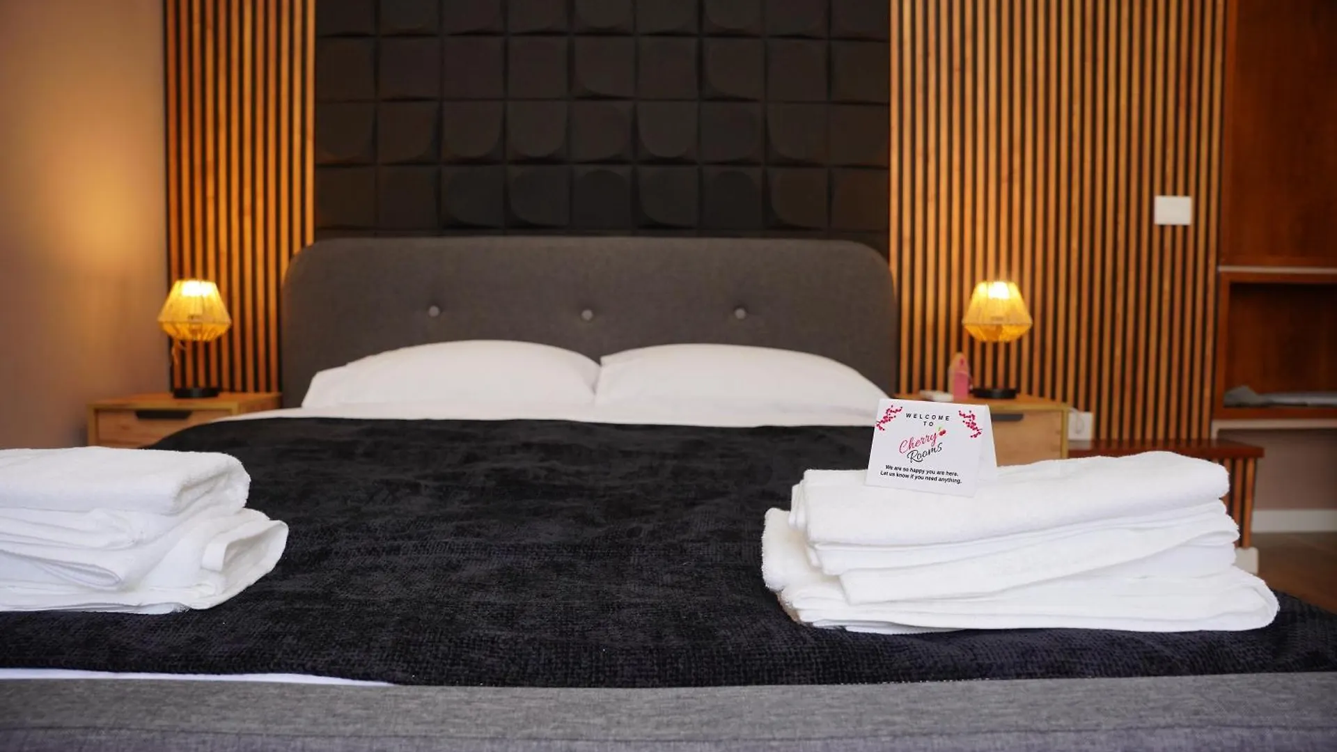 Cherry Rooms Tirana