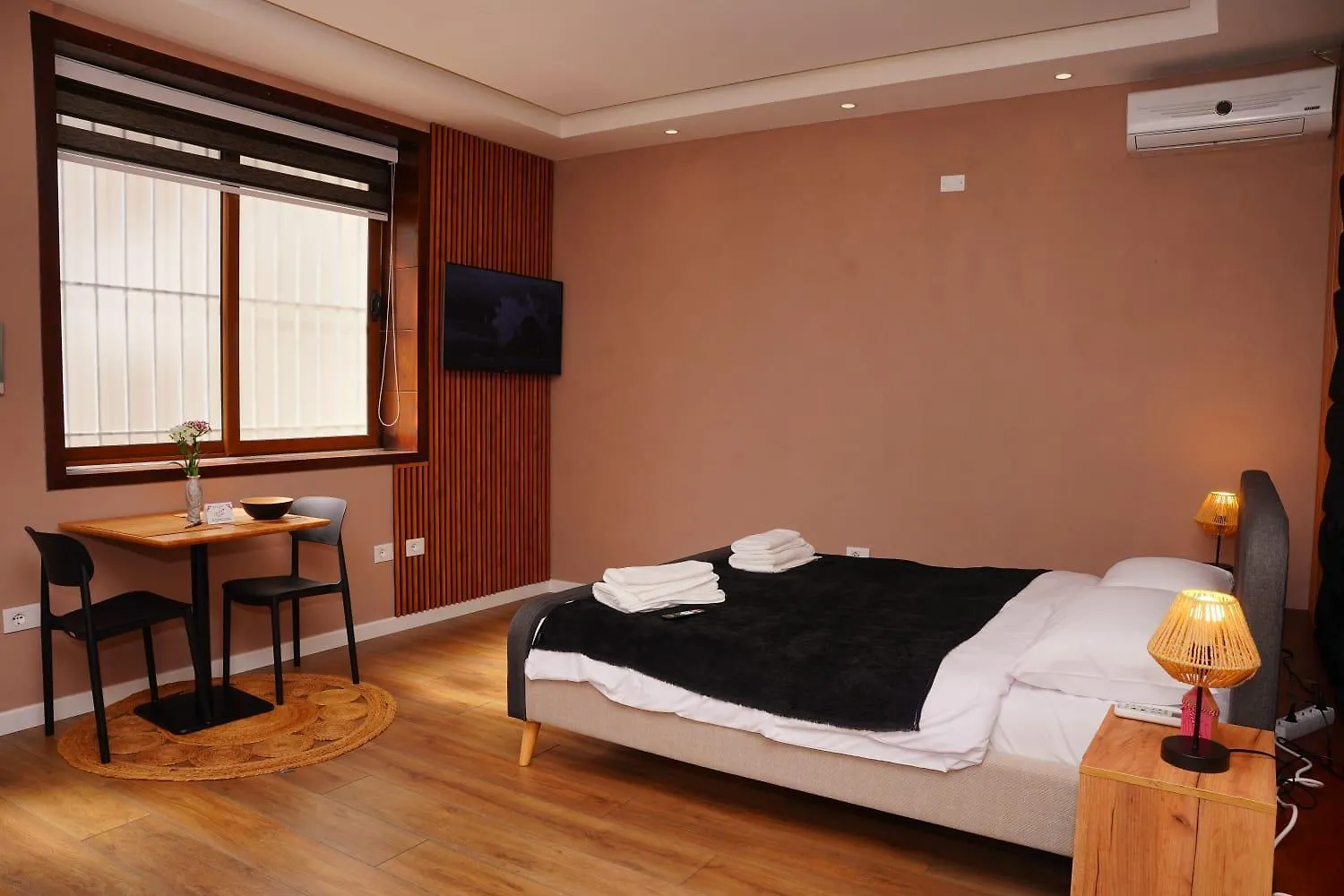 Cherry Rooms Tirana